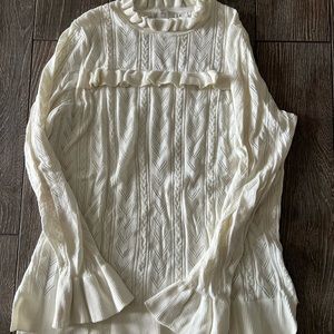 Like new - lightweight sweater